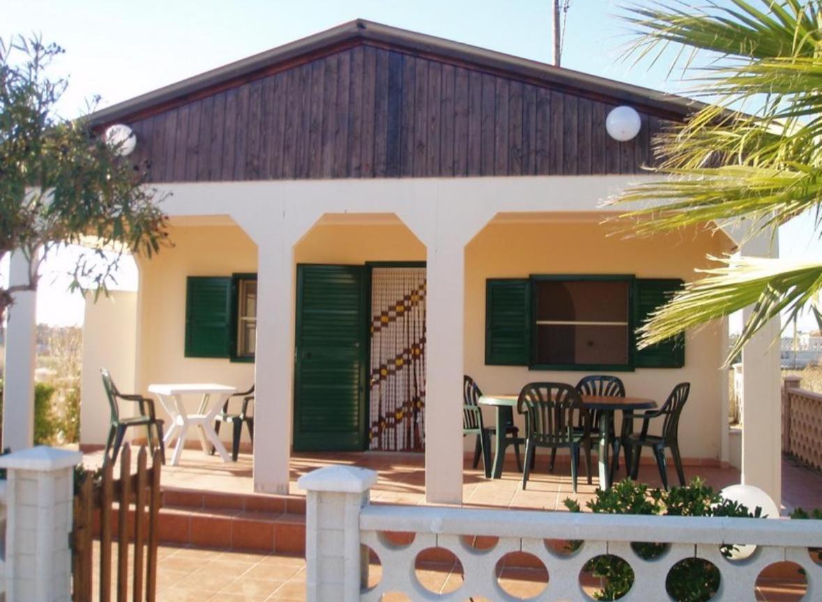 Villaggio Turistico La Baia Degli Angeli Маргерита-ди-Савойя Экстерьер фото