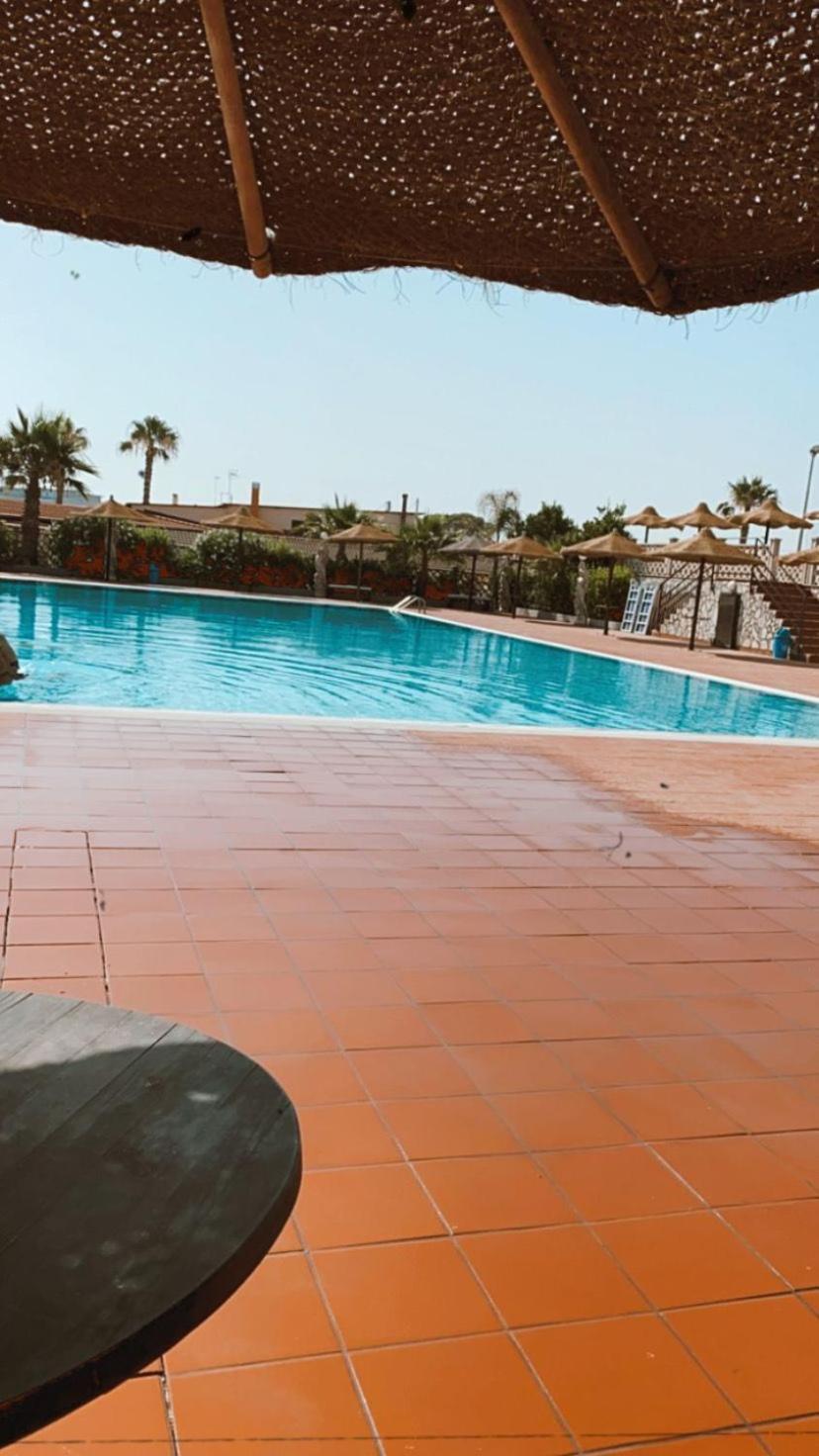 Villaggio Turistico La Baia Degli Angeli Маргерита-ди-Савойя Экстерьер фото